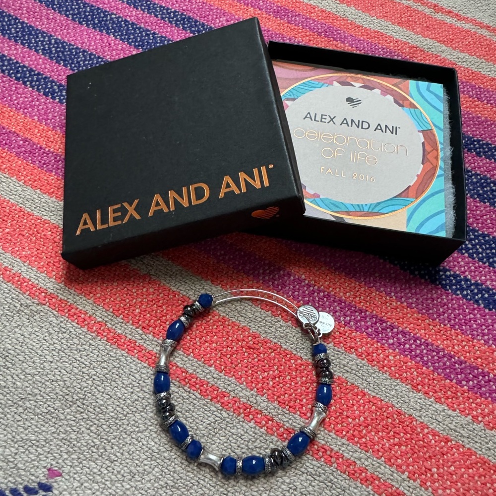 ❕EUC❕Alex & Ani Bracelet